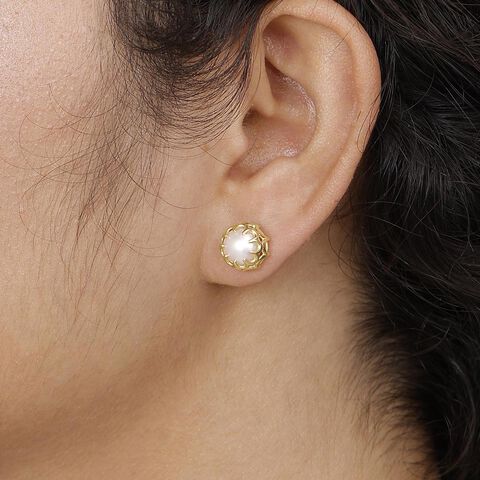 Arch Glow Pearl Stud Earrings