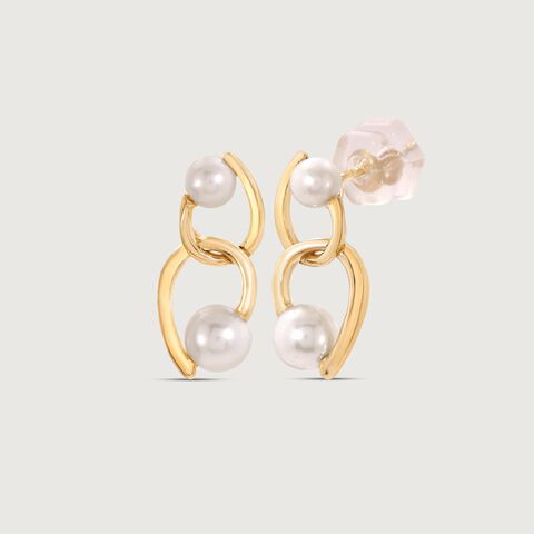 Edgy Chic Pearl Stud Earrings