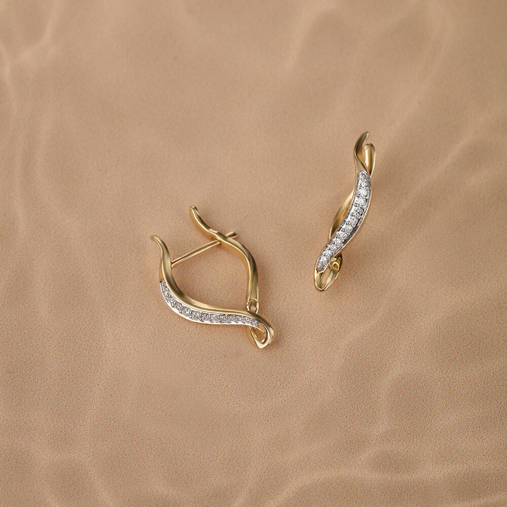 Mia tanishq earrings online hotsell
