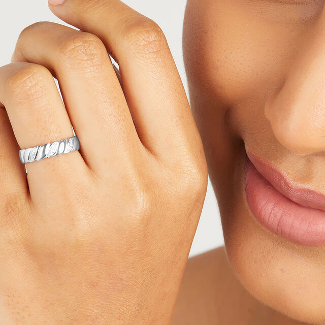 Minimalist Groove Silver Ring,,hi-res image number null