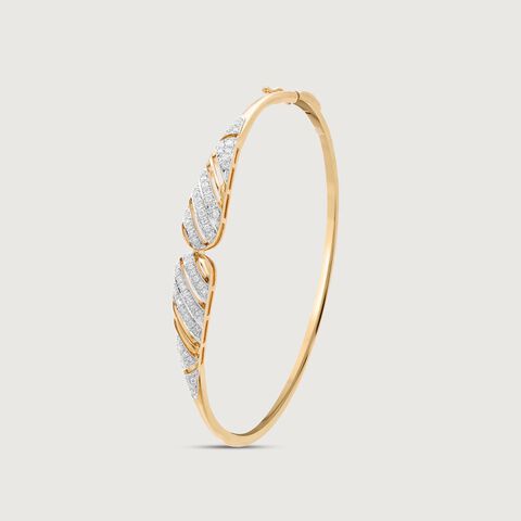 Graceful Drift Diamond Bangle