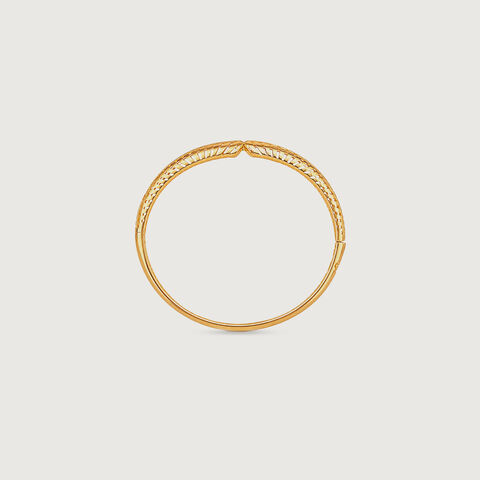 Graceful Leaf Gold Bangle