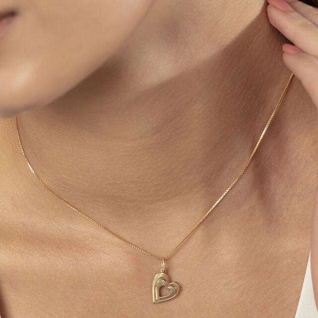 Bold Heart Gold Pendant,,hi-res image number null