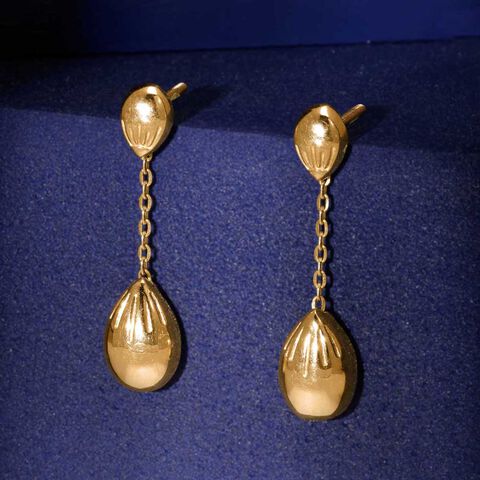 Glossy Chic Gold Drop Earrings