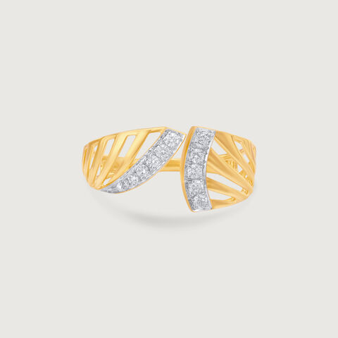 Radiant Flow Diamond Ring