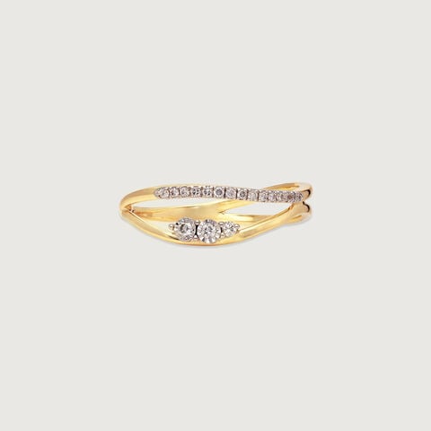 Gentle Rhythm Diamond Ring
