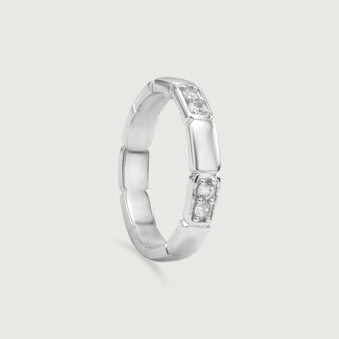 Elegant Link Silver Ring alternate view 1