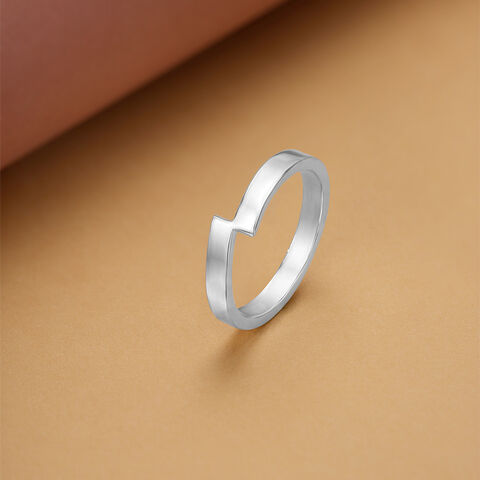 Zesty Zigzag Silver Ring