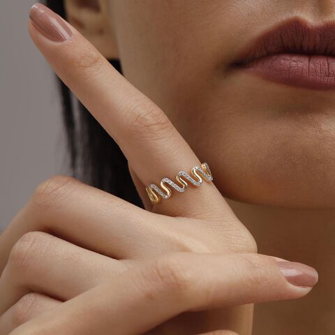 Waveform Glow Diamond Ring