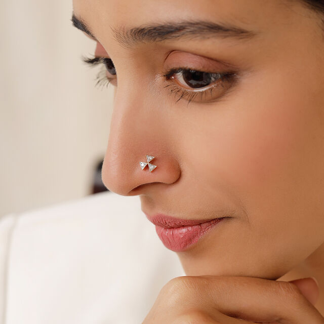 The Twinkling Stars 14KT Diamond Nose Pin,,hi-res image number null