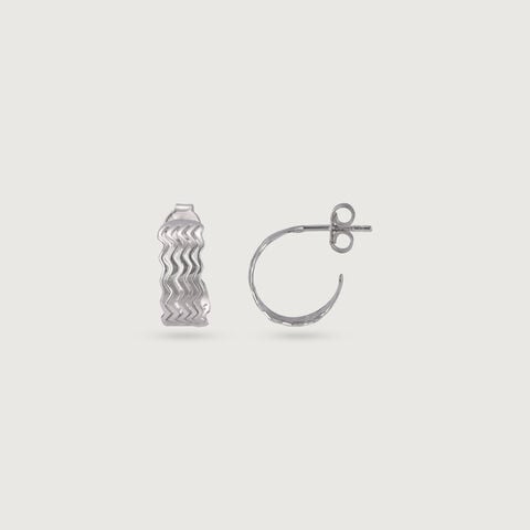 Wavy Chic Silver Earrings
