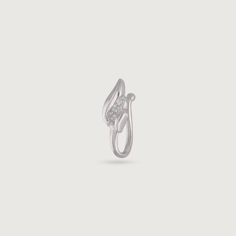 Dreamy Gleam Silver Nose Pin