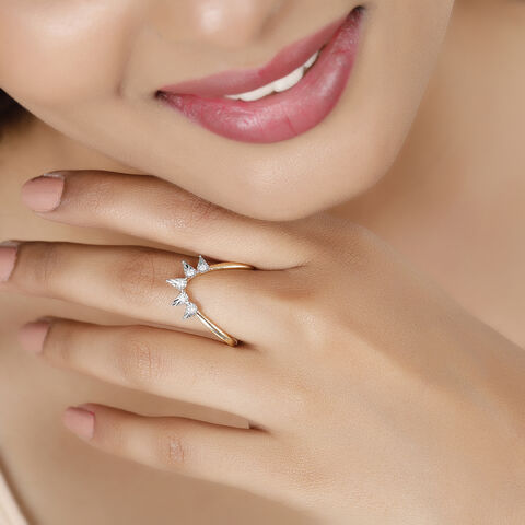 18KT Yellow And White Gold Diamond Studded Vanki Ring