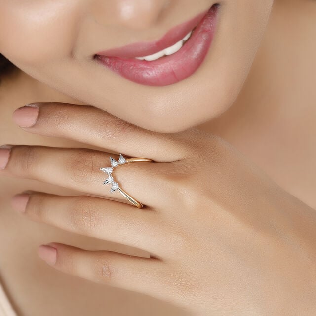 18KT Yellow And White Gold Diamond Studded Vanki Ring,,hi-res image number null