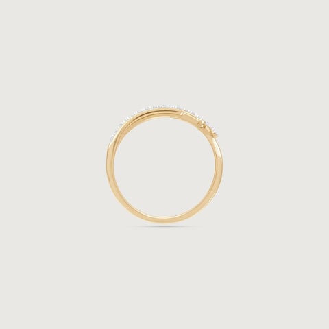Fluid Poise Diamond Ring