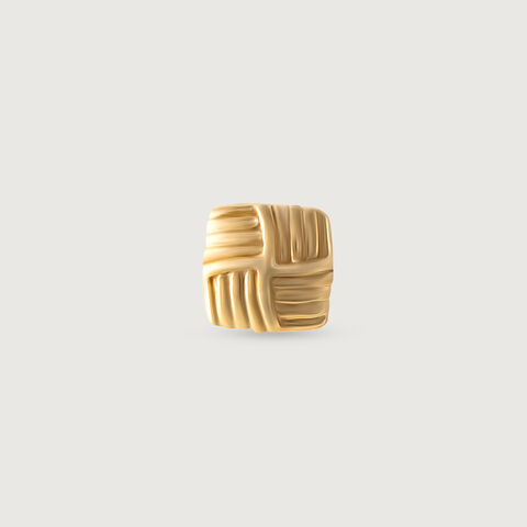 Sculpted Square Gold Nose Pin