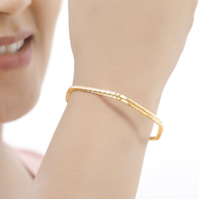18 KT Yellow Gold Crossover Bangle,,hi-res view 3