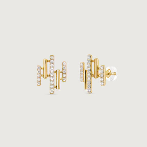Dynamic Linear Diamond Stud Earrings
