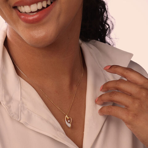 Golden Embrace 14 Kt Gold & Diamond Necklace