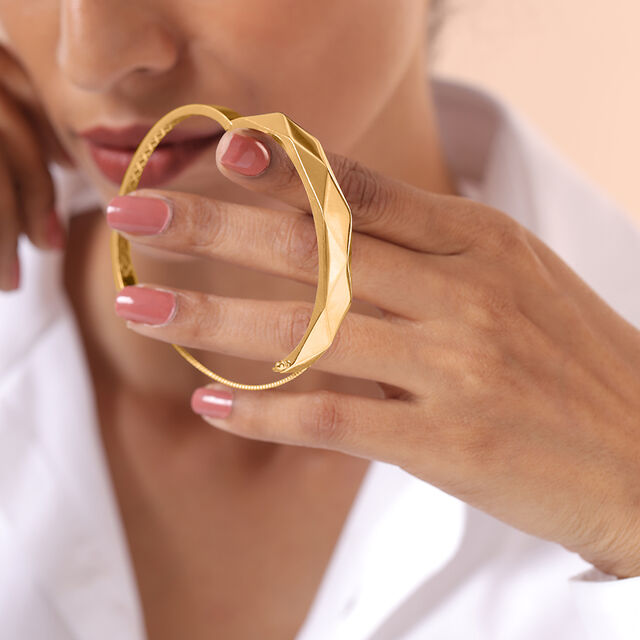 Angular Elegance 18KT Gold Bangle,,hi-res image number null