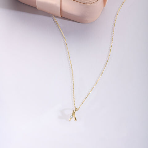 Petite Flair Diamond Pendant