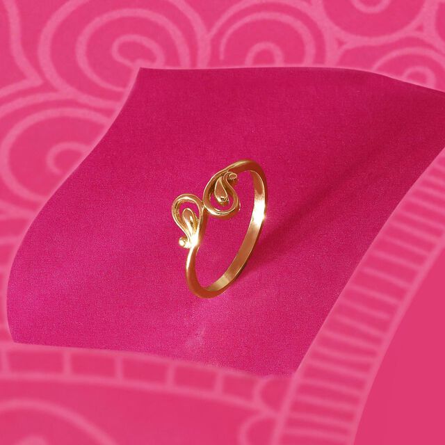 Twisty Charm Gold Ring,,hi-res image number null