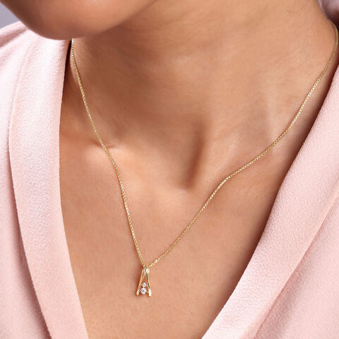 Sassy Beam Diamond Pendant