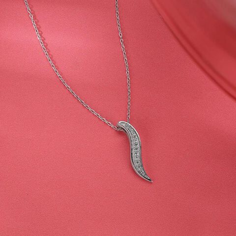 Delicate Leaf Drop Silver Necklace