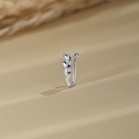 Sassy Sleek Silver Nose Pin
