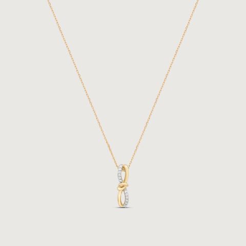 Fluid Grace Diamond Necklace
