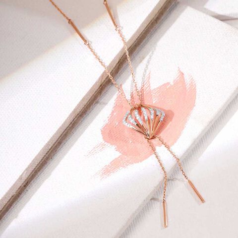 Sassy Flutter Diamond Necklace