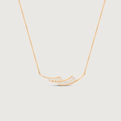 Gleaming Curve Diamond Necklace