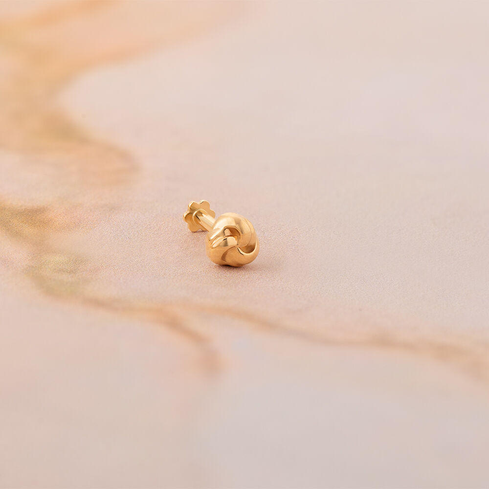 Nose Pins Shop Trendy Gold Diamond Nose Pins for Women Mia By Tanishq