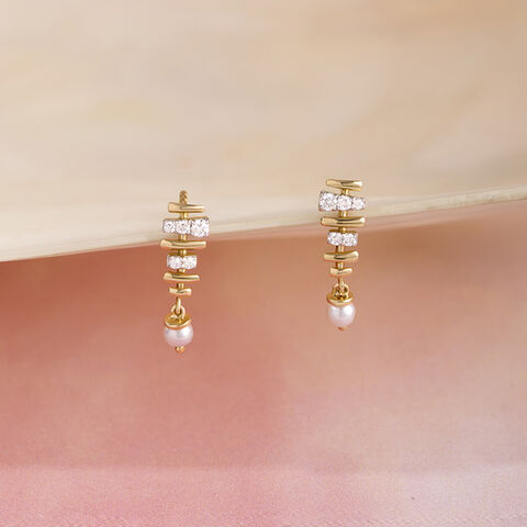 Woven Elegance Gold & Pearl Drop earrings