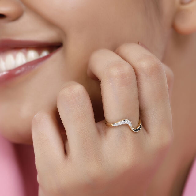 14KT Yellow Gold Wavy Diamond Ring,,hi-res image number null