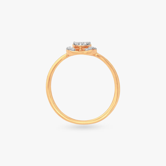 Halo Cluster Diamond Ring,,hi-res image number null