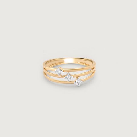 Trinity Gleam Diamond Ring
