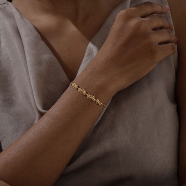 Flowing Dune Gold Bracelet,,hi-res image number null