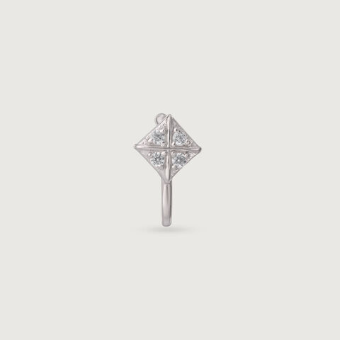 Peppy Chic Silver Nose Pin
