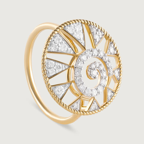 Spiral Triangular Gold & Diamond Ring