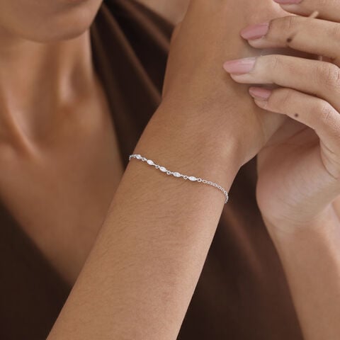 Graceful Leaf Silver Bracelet