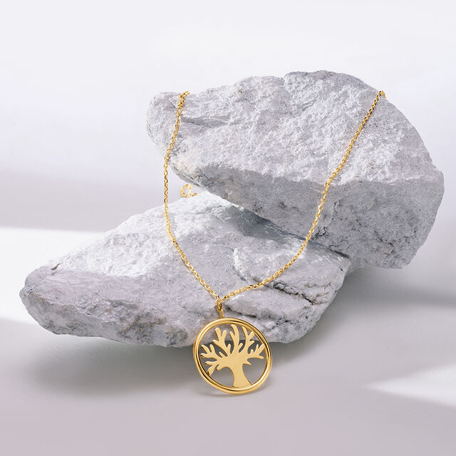 Trendy Chic 18KT Gold Chain and Pendant,,hi-res image number null