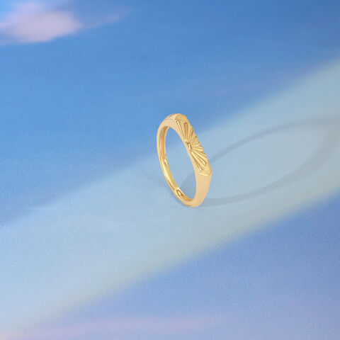 Radiant Minimal Gold Ring