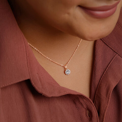 Flicker Chic Diamond Pendant
