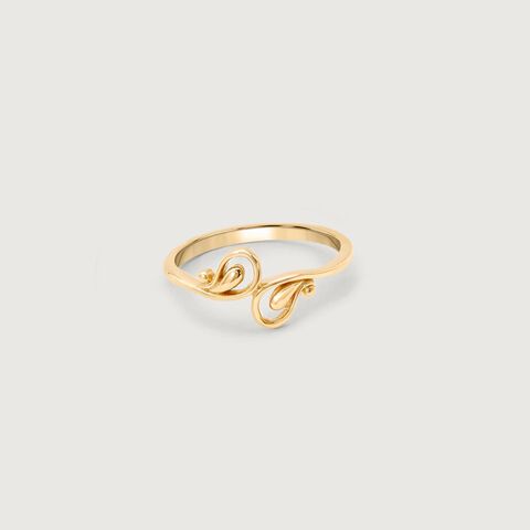 Twisty Charm Gold Ring