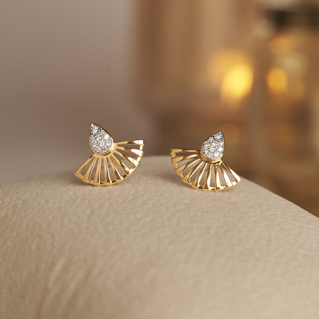 Radiant Sculptural Diamond Stud Earrings,,hi-res image number null