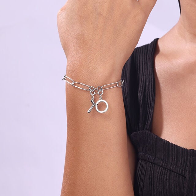 Minimal Initial O Silver Charm,,hi-res image number null