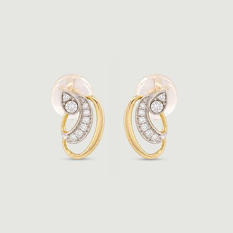 Luminous Fluid Diamond Stud Earrings