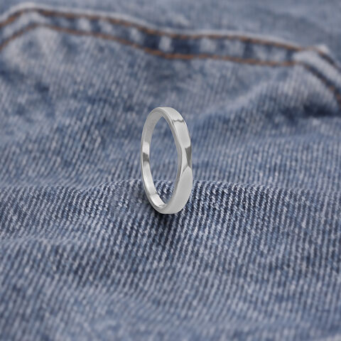Twisted Plain Silver Ring