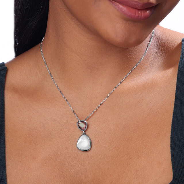 Mother of Pearl Dreamy Silver Pendant,,hi-res image number null